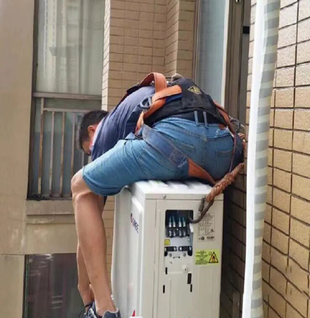 瓦房店空调移机